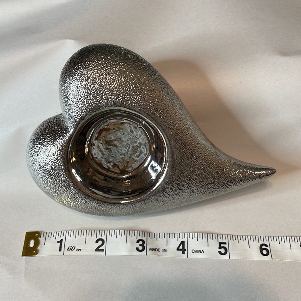 Silver heart candle holder - Picture 7 of 8